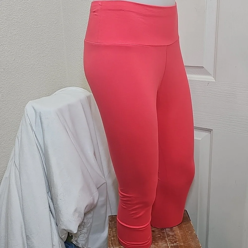 Puma Tight Fit Pink Leggings - Picture 3 of 8